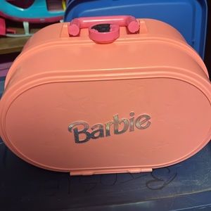 Vintage 1994 Barbie Pop Up Playhouse Bedroom Carry Case - Pink. All buttons work